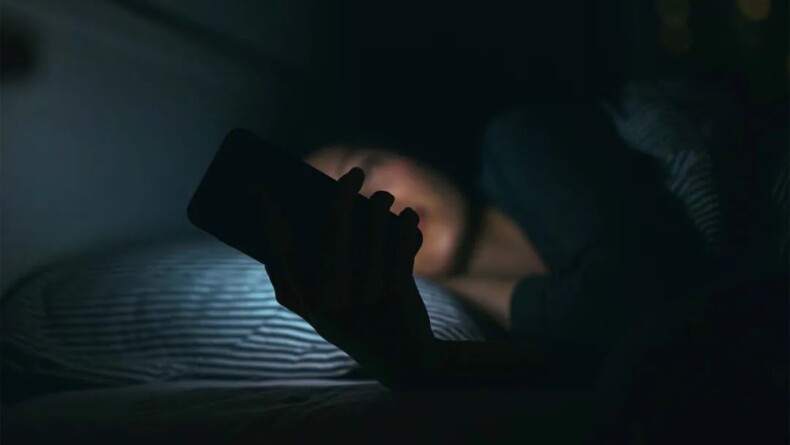 什么是睡前拖延症？如何克服丨科普